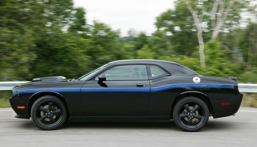  Mopar Challenger 2010 года  (фото 12 из 16)